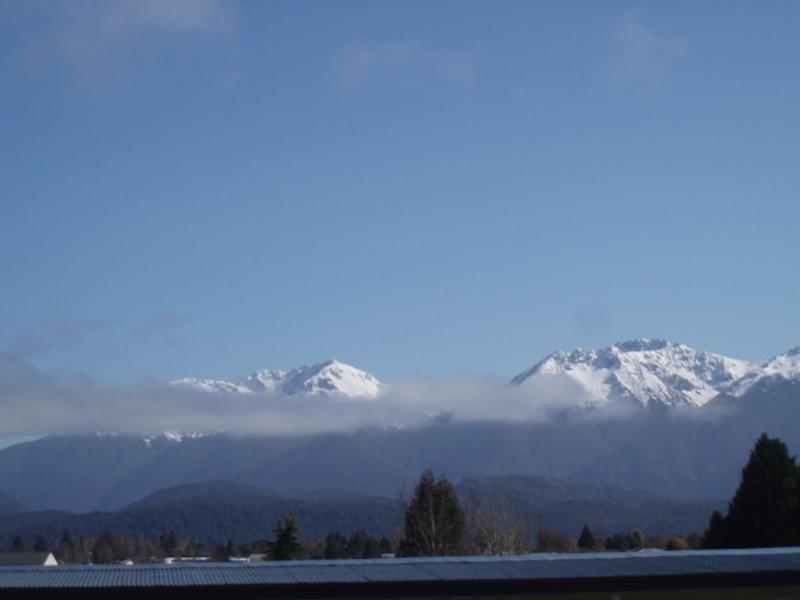 Fiordland Hotel Те Анау Екстериор снимка